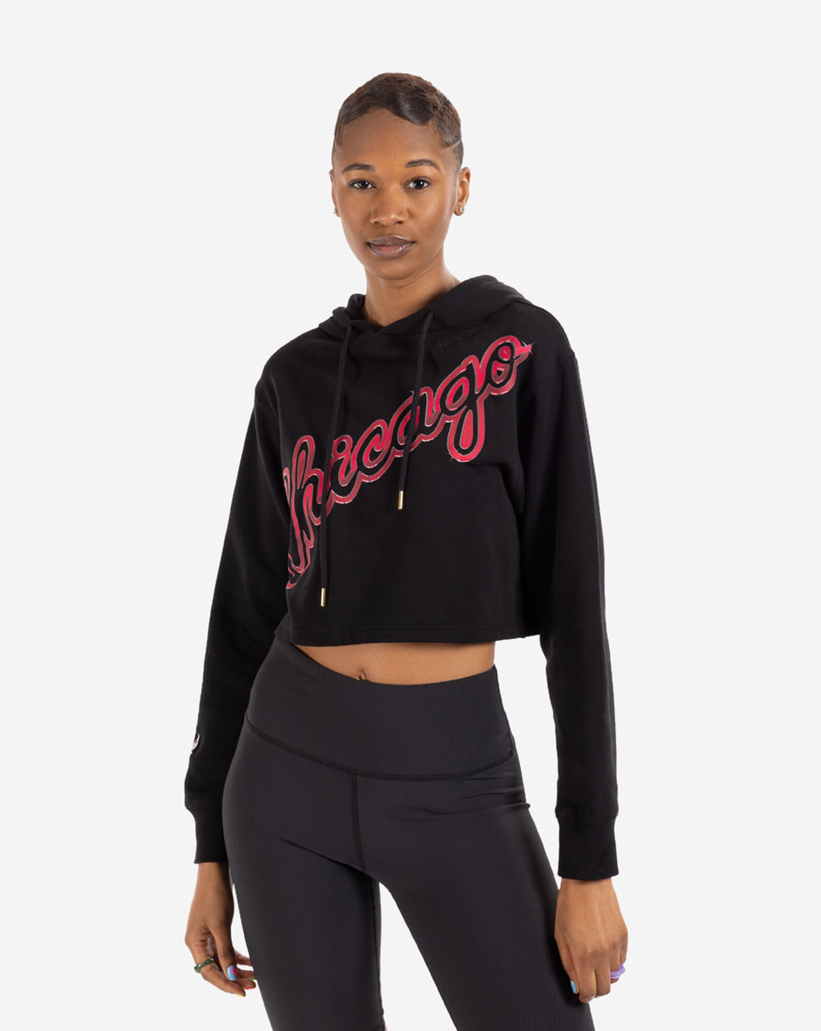 Shop Mitchell u0026 Ness Chicago Bulls Big Face 4.0 Cropped Hoodie  FPHD1264-CBUYYPPPBLCK black | SNIPES USA