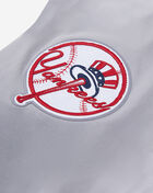 New York Yankees Short Sleeve Classic Chenille Tee 