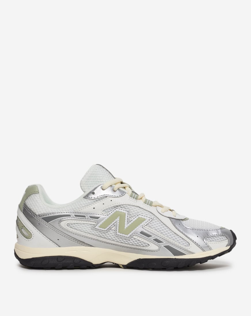 Shop New Balance 204L U204LSWB silver | SNIPES USA