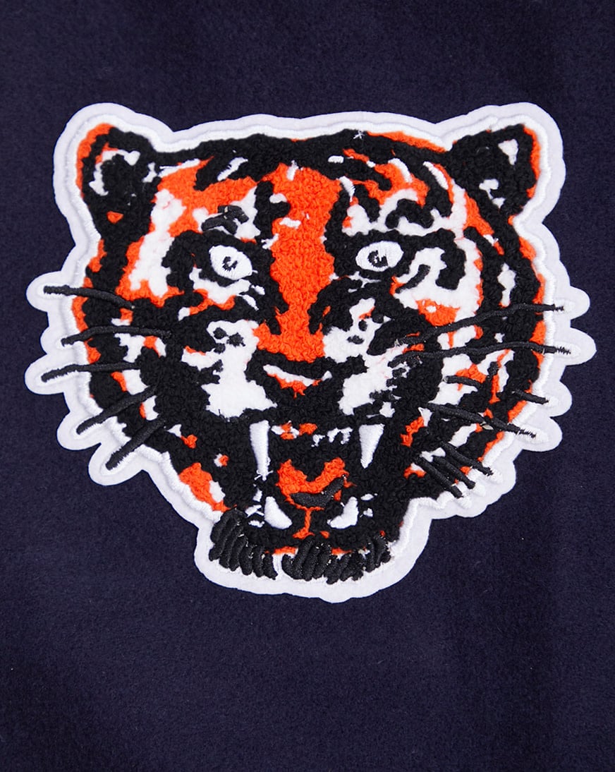 Detroit Tigers New Era 2024 Clubhouse Pullover Hoodie - Navy