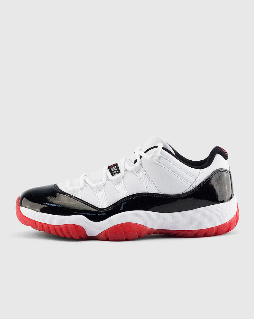 AirJordan11 Retro Low GSホワイト/ブラック/レッド jordan_av2187-160_01.jpg