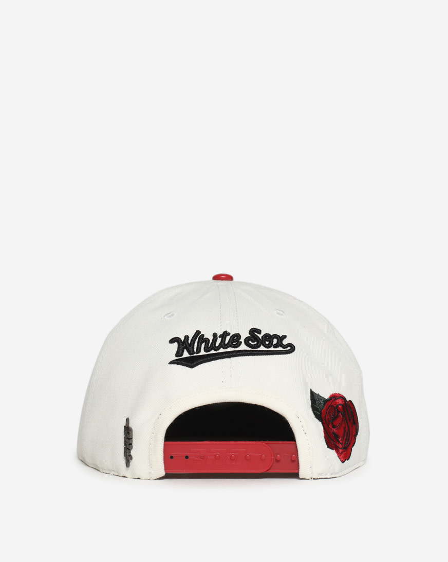 Shop PRO STANDARD Chicago White Sox Roses Snapback LCW735596