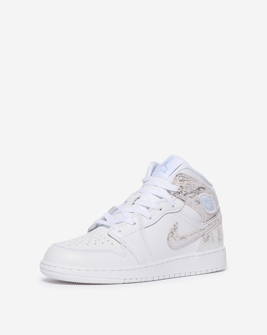Shop Jordan Big Kids' Air Jordan 1 Mid IR2320-100 white | SNIPES USA