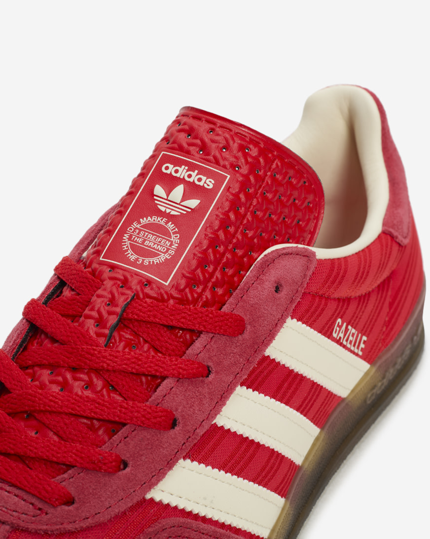 Shop adidas Gazelle JS1411 red | SNIPES USA