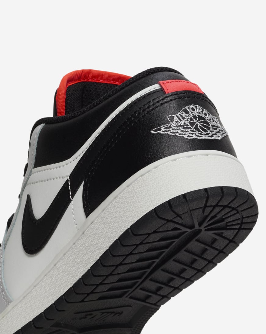 Shop Jordan Big Kids' Air Jordan 1 Low 553560-045 white | SNIPES USA