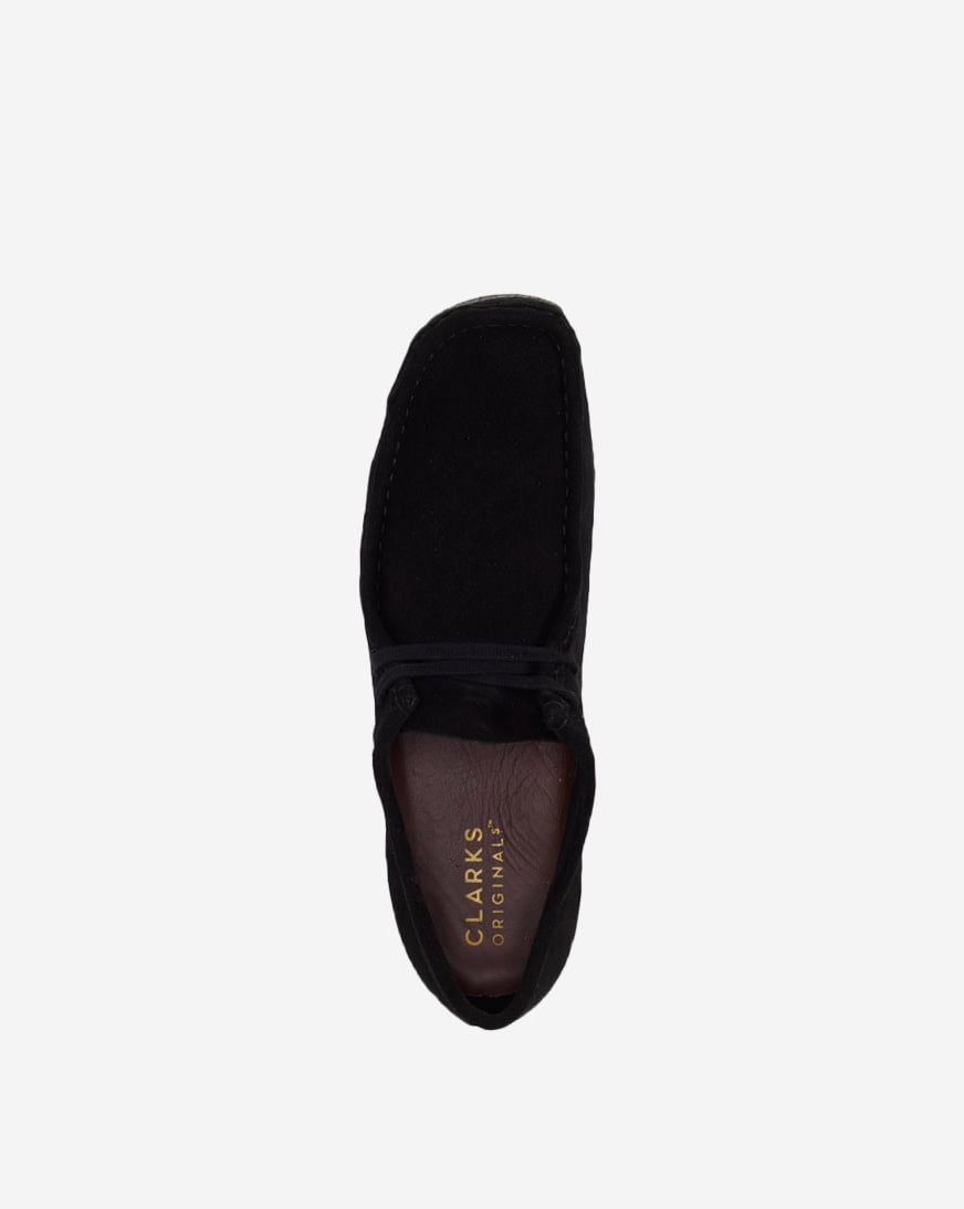 Shop Clarks Wallabee Suede 26155519 black | SNIPES USA