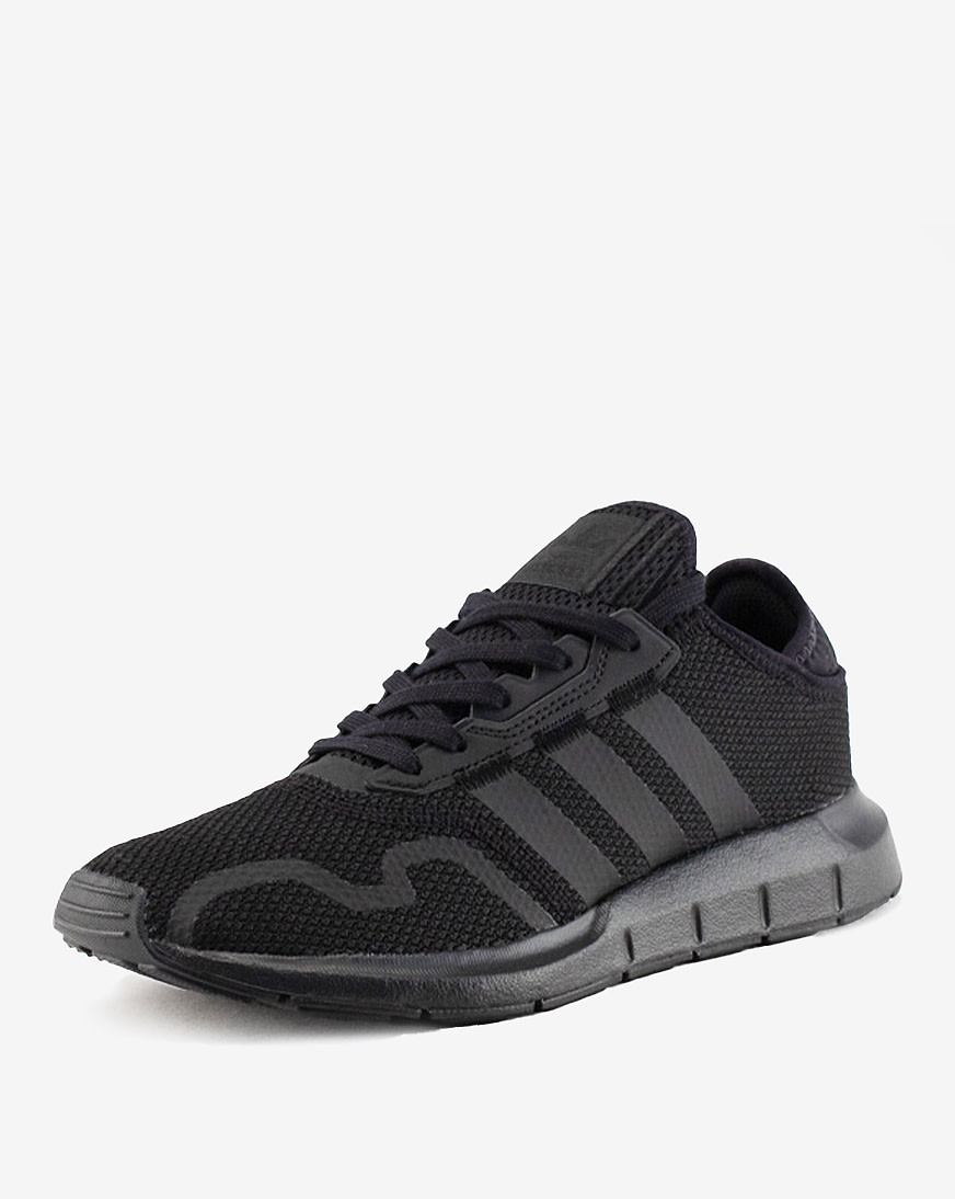 adidas swift run snipes