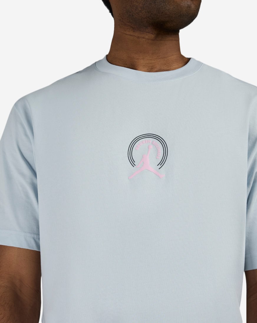 Shop Jordan Graphic T-Shirt IF3055-472 blue | SNIPES USA