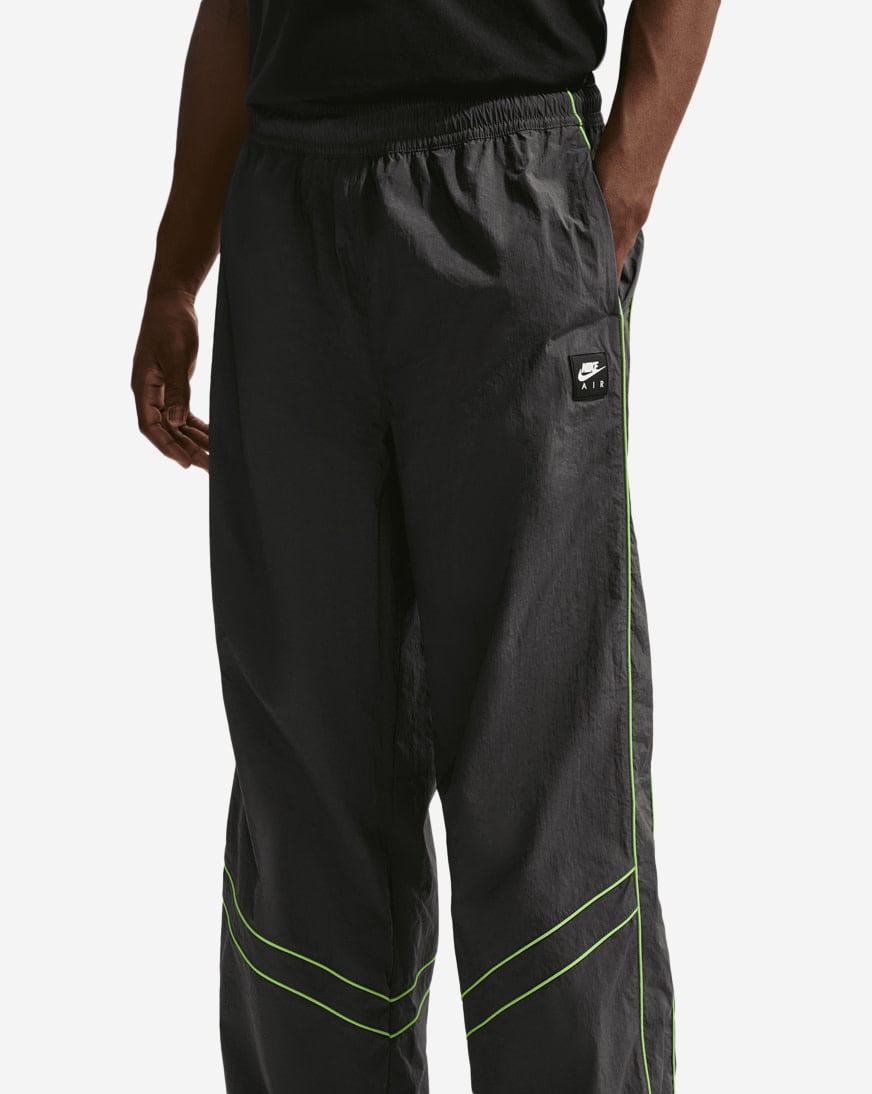 Shop Nike Air Track Pants IF1306-060 black | SNIPES USA