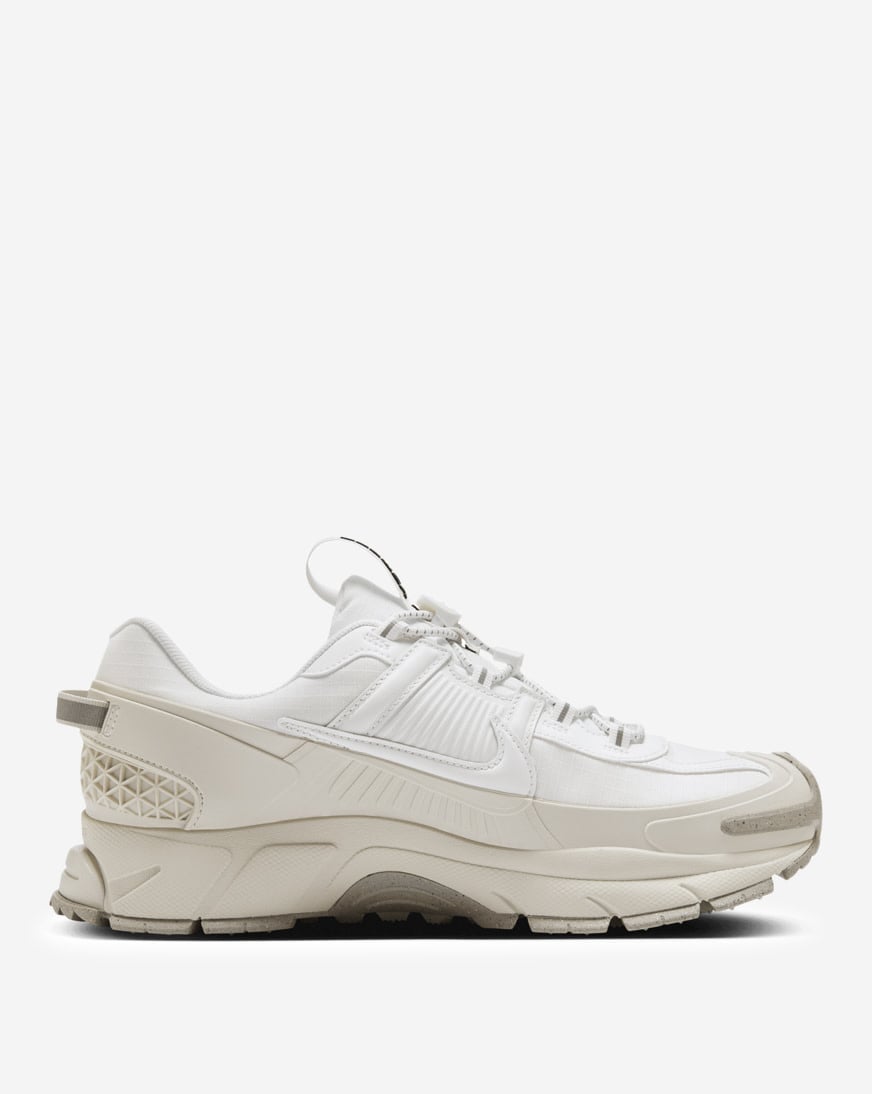 ◆正規品◆NIKE ZOOM VOMERO ROAM WHITE SUMMIT WHITE◆関税込◆ Nike Zoom Vomero Roam Summit White (Women's) - HV6410-100 - US