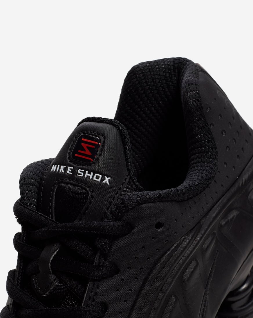 Shop Nike Shox R4 AR3565-004 black | SNIPES USA