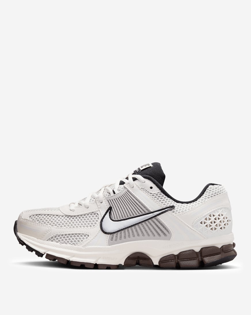 nike_fj2028-001_01.jpg