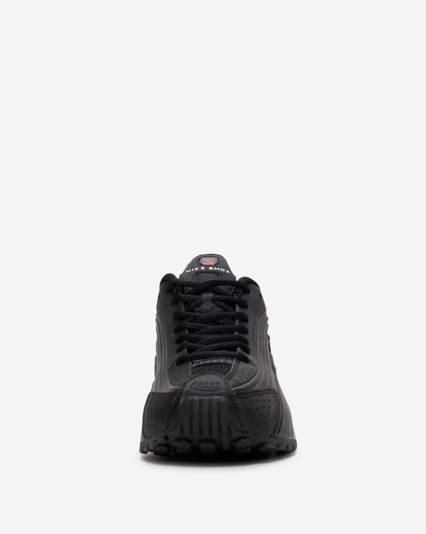 Shop Nike Shox R4 AR3565-004 black | SNIPES USA