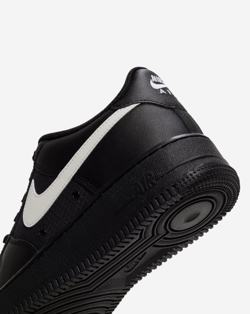 Shop Nike Big Kids' Air Force 1 Tech IR3992-001 black | SNIPES USA