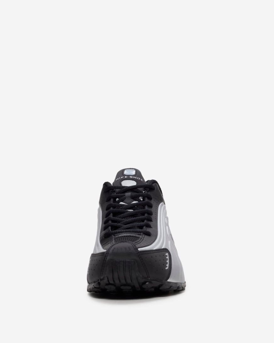 NIKE ショックスR4レスアッフスニカ HQ1988 004 NIKE Shox R4 HQ1988 004 - Shiekh
