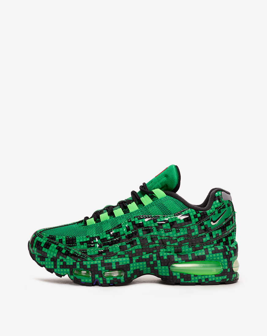 Shop Nike Big Kids' LEGO Air Max 95 IO4799-300 green | SNIPES USA