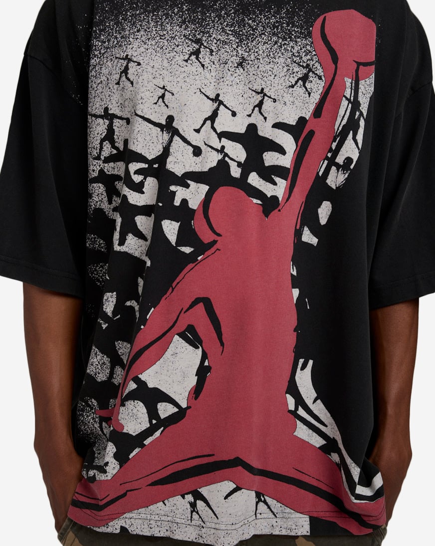 Shop Jordan Oversized Reissue T-Shirt HQ8982-010 black | SNIPES USA