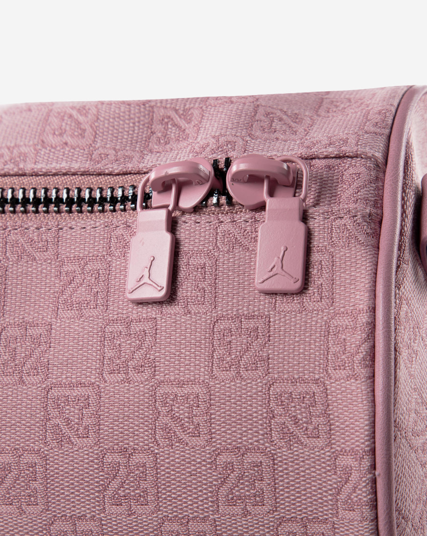 Shop Jordan 40L Monogram Duffle LM0759-AF4 pink | SNIPES USA
