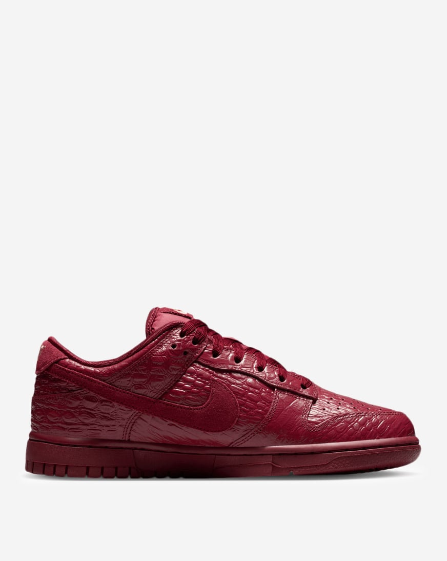 スニーカー NIKE DUNK LOW Shop Nike Dunk Low HV4388-600 red | SNIPES USA