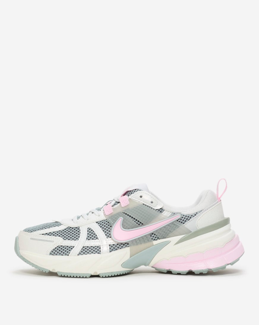 送料・関税込 ★ (W) Nike V2K Run Sail Pink Foam Nike V2K Run Sail Pink Foam Sail College Grey (Women's