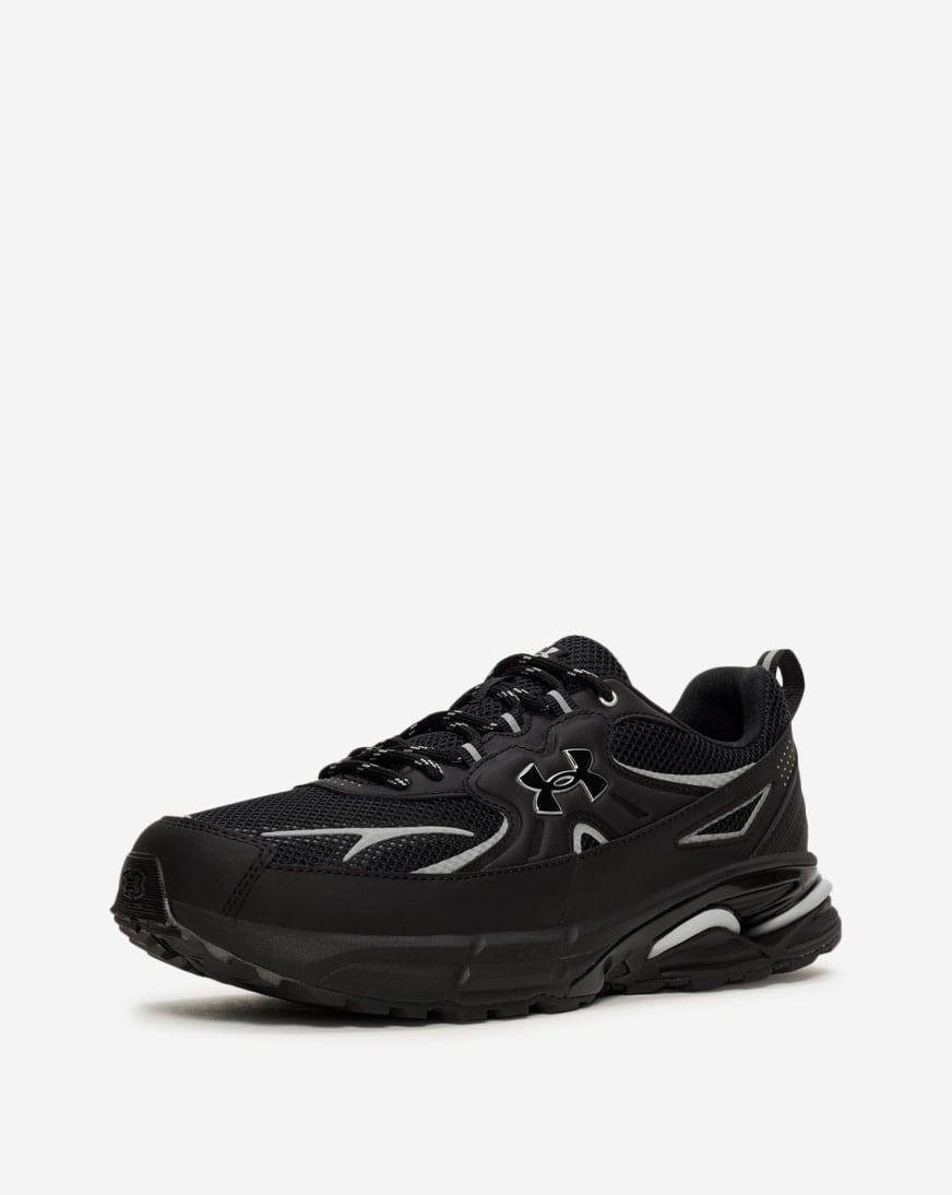 Shop Under Armour Apparition Tech 6005280-001 black | SNIPES USA