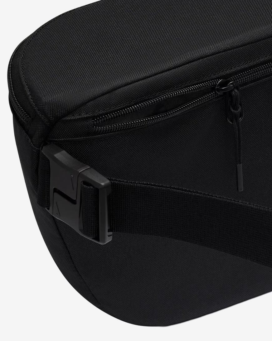 Shop Nike Heritage Waistpack IB4369-010 black | SNIPES USA