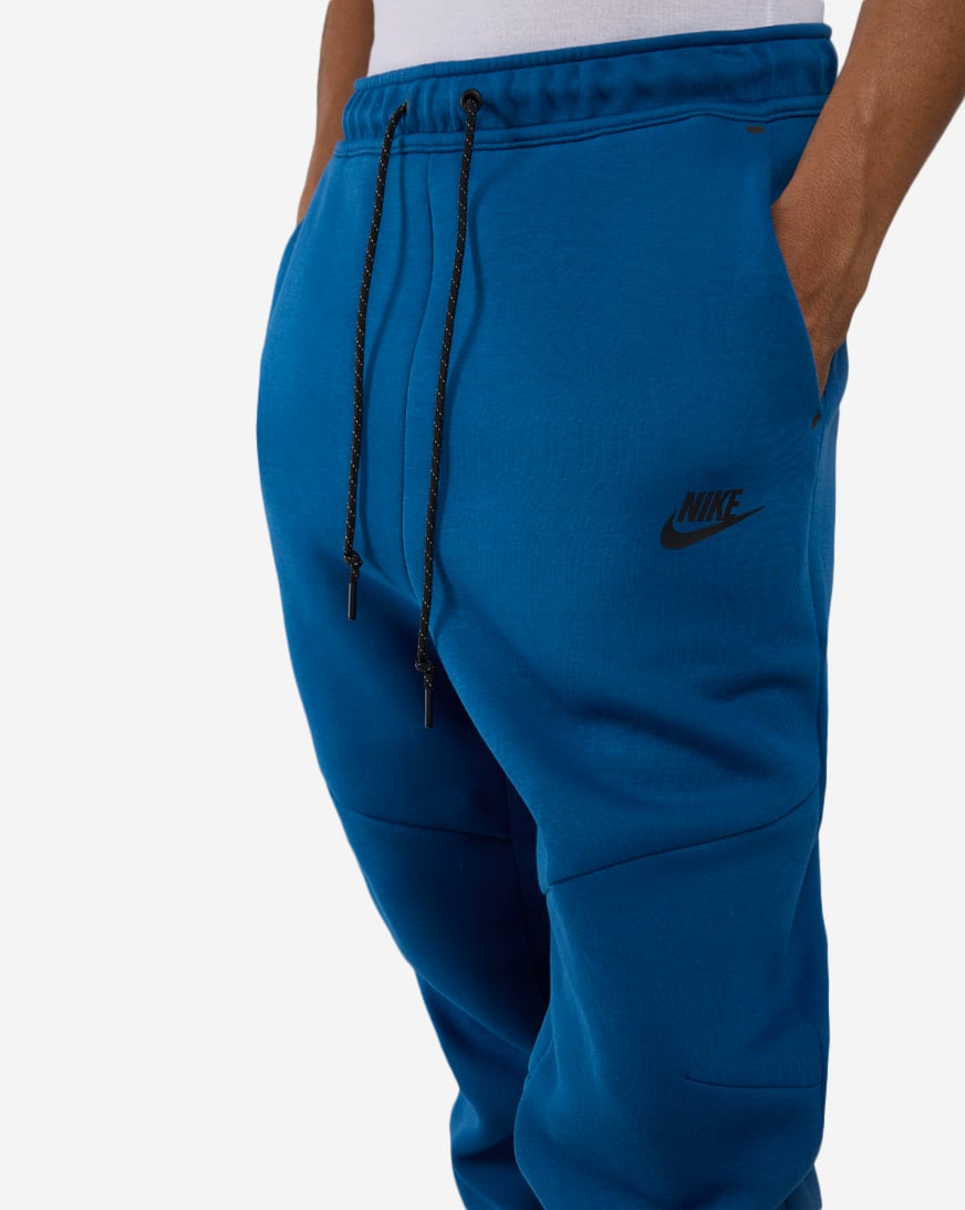 Shop Nike Tech Fleece Joggers HV0959-476 blue | SNIPES USA