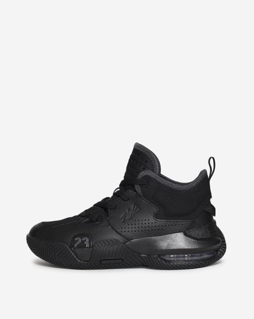 Shop Jordan Grade School Stay Loyal 2 DQ8398-002 black | SNIPES USA