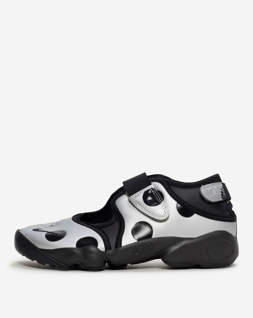 nike_ir1226-001_01.jpg