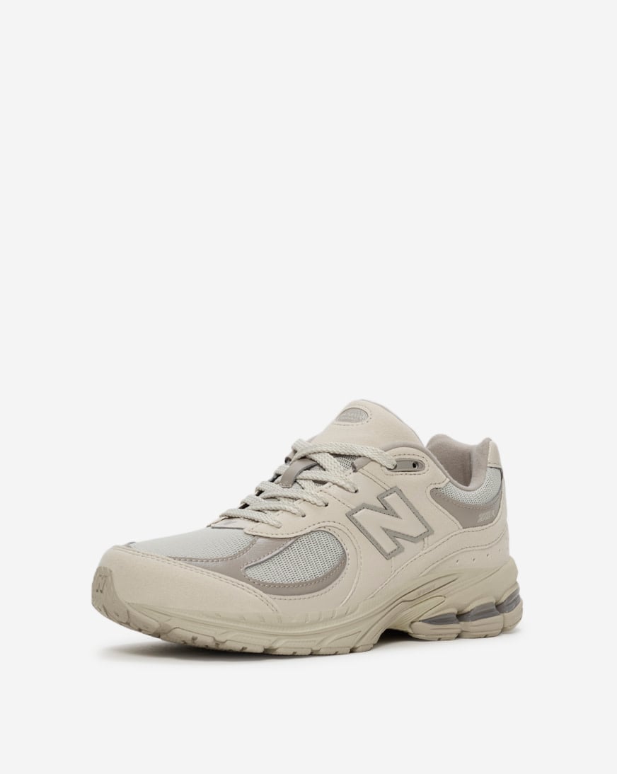 Bueeen Shop New Balance Grade School 2002 GC2002BE beige | SNIPES USA