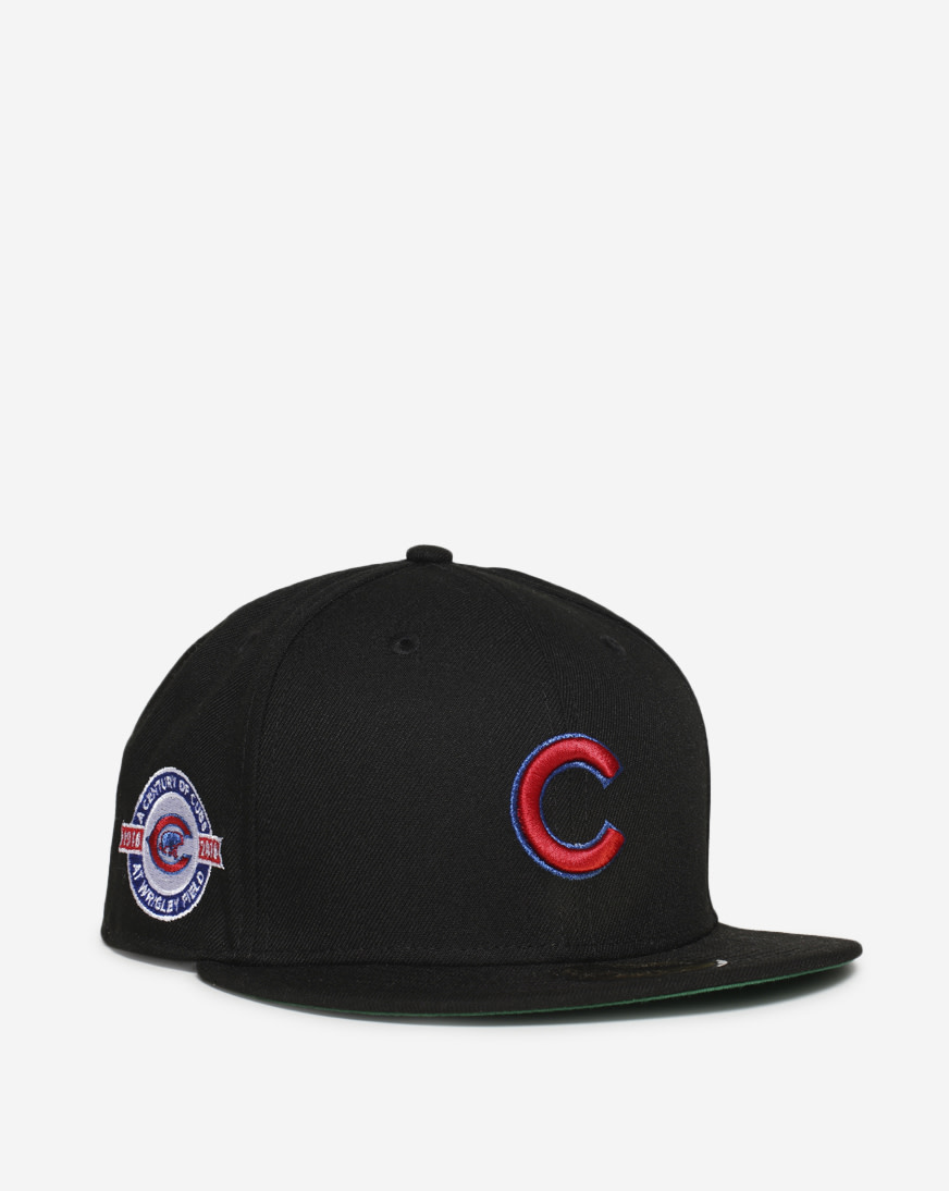 Shop New Era 59Fifty Chicago Cubs Metallic Thread Logo