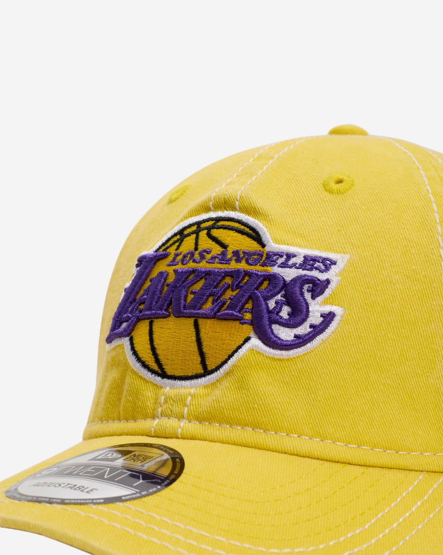 Shop New Era 9Twenty Washed Los Angeles Lakers Adjustable