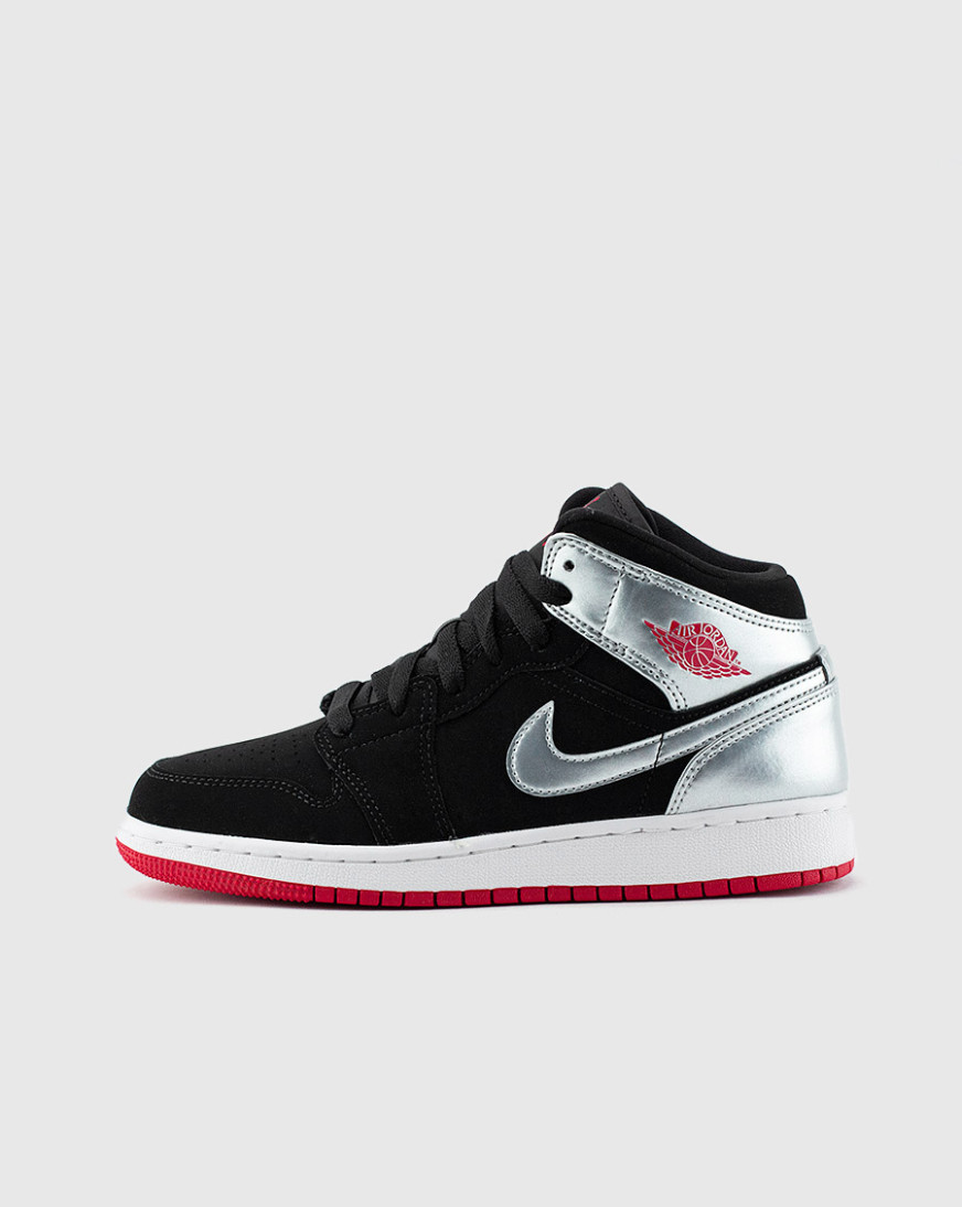 Nike jordans grade school Clearance