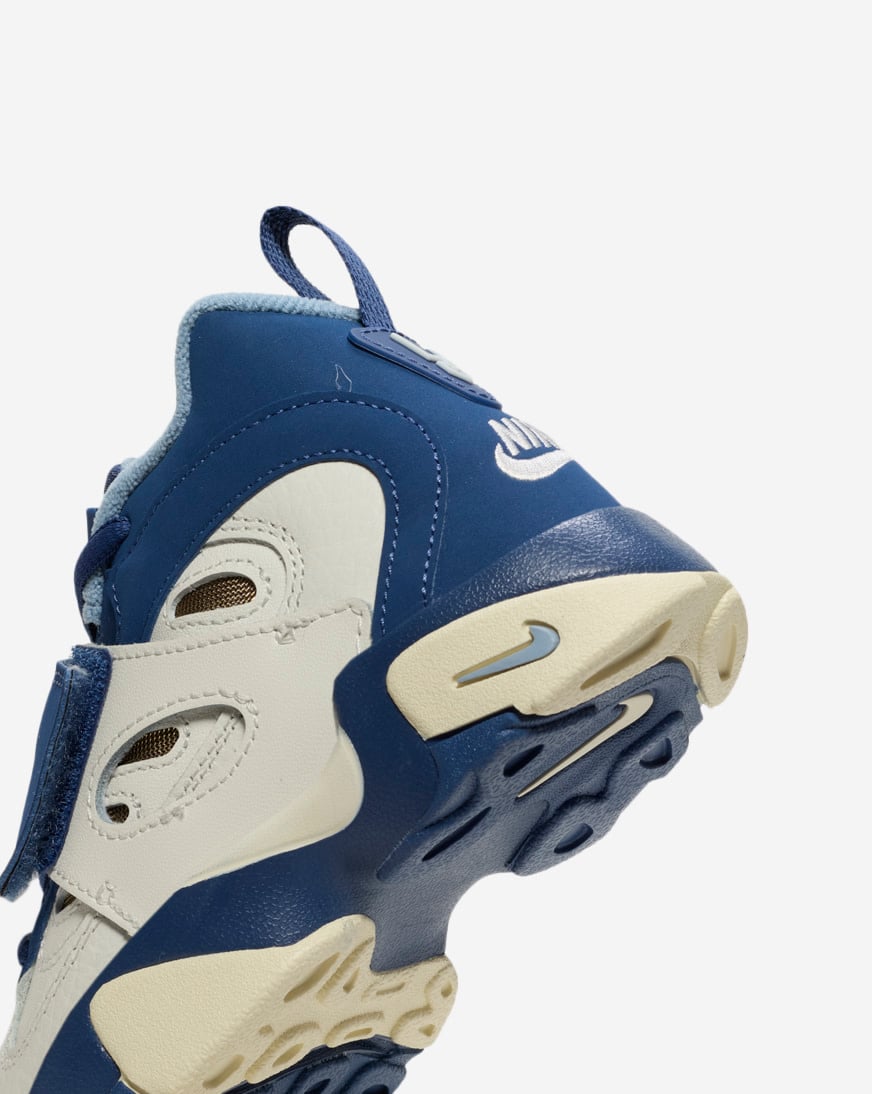 Shop Nike Little Kids' Air Diamond Turf II IR4726-100 white
