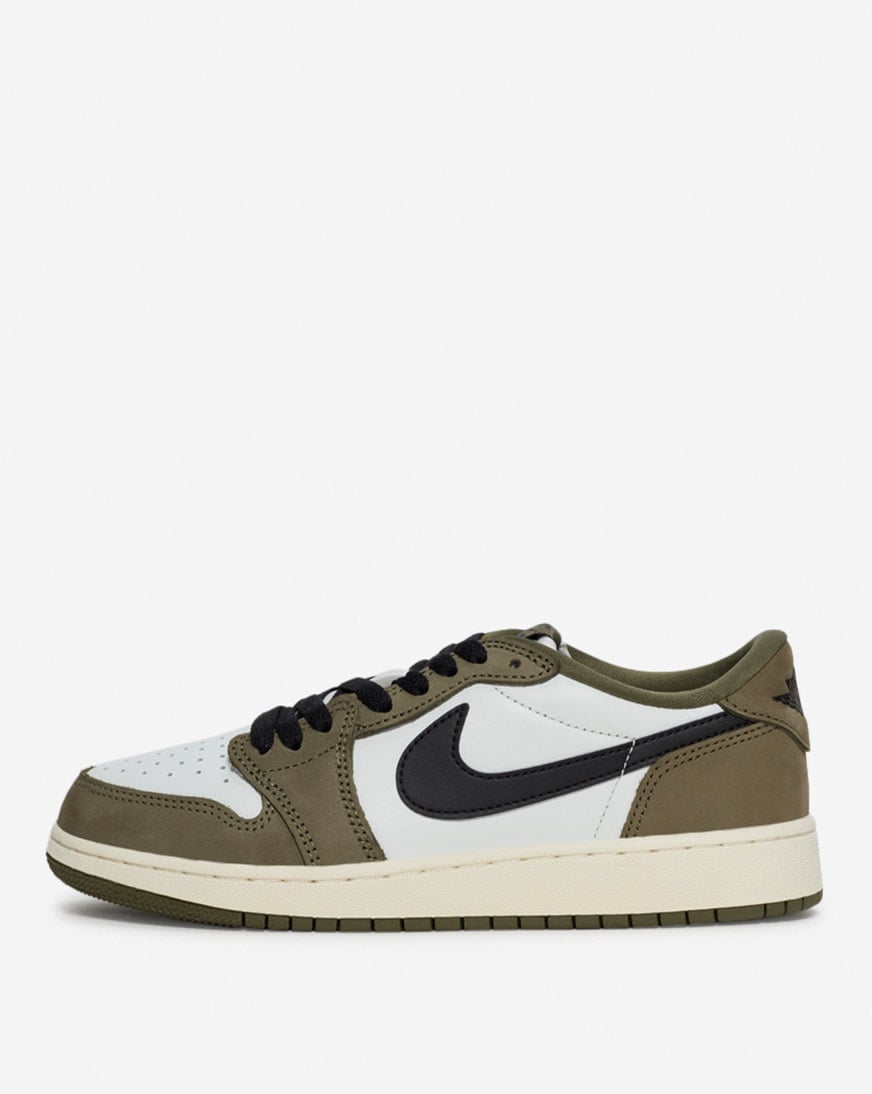 Shop Jordan Air Jordan 1 Retro Low HQ6998-200 green | SNIPES USA
