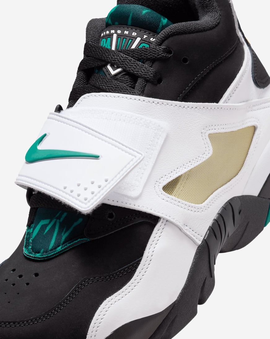 diamond turf shoe