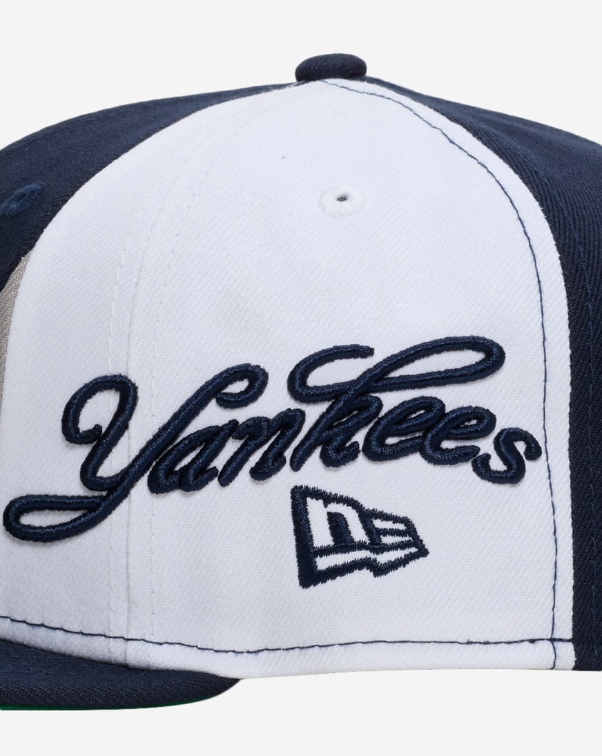 Shop New Era 59Fifty New York Yankees Wave Script Fitted Hat