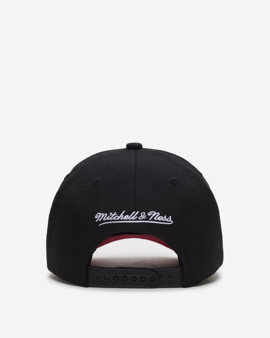 Shop Mitchell Ness Chicago Bulls Hyper Type Pro Crown Snapback Hat