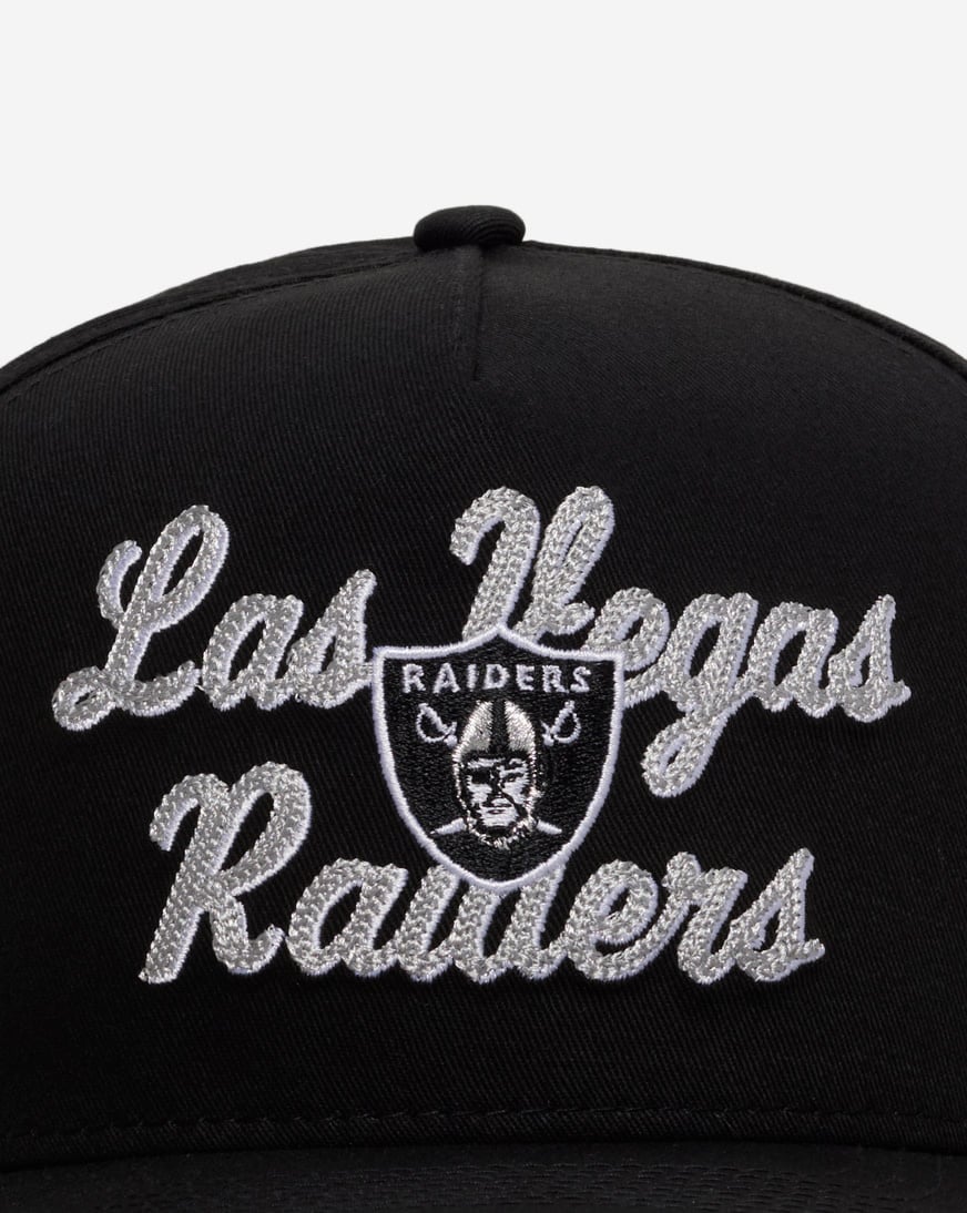 LAS VEGAS RAIDERS スナップバックキャップ Shop New Era 9Fifty Las Vegas Raiders Chainstitch Snapback Hat