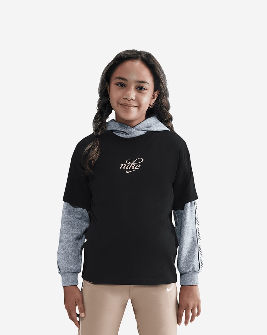 Shop Nike Big Kids' NSW T-Shirt IF2109-010 black | SNIPES USA