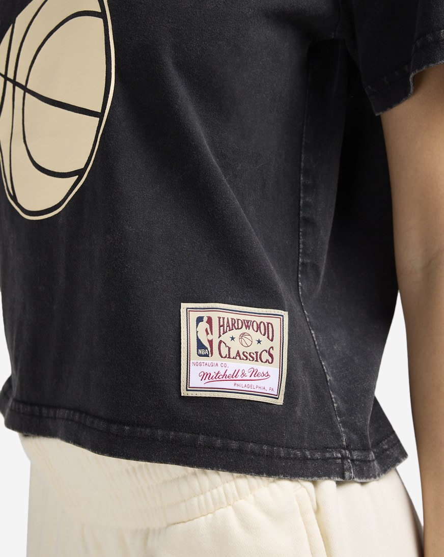 Shop Mitchell Ness New York Knicks Boxy Tee TP8488-NYKBLCK