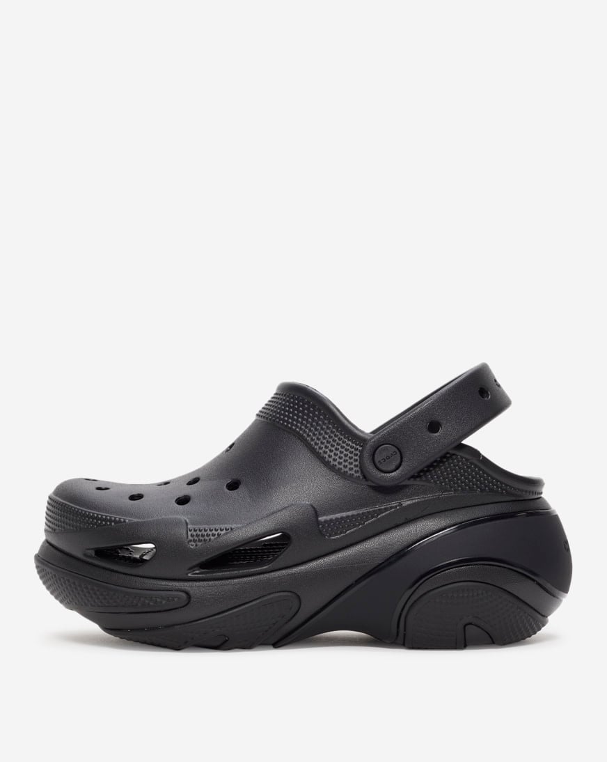 Shop Crocs Bubble Crush Clog 210061-0WC black | SNIPES USA
