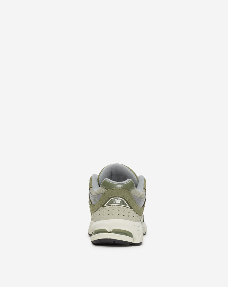 Shop New Balance Pre-School 2002 PC2002CA green | SNIPES USA