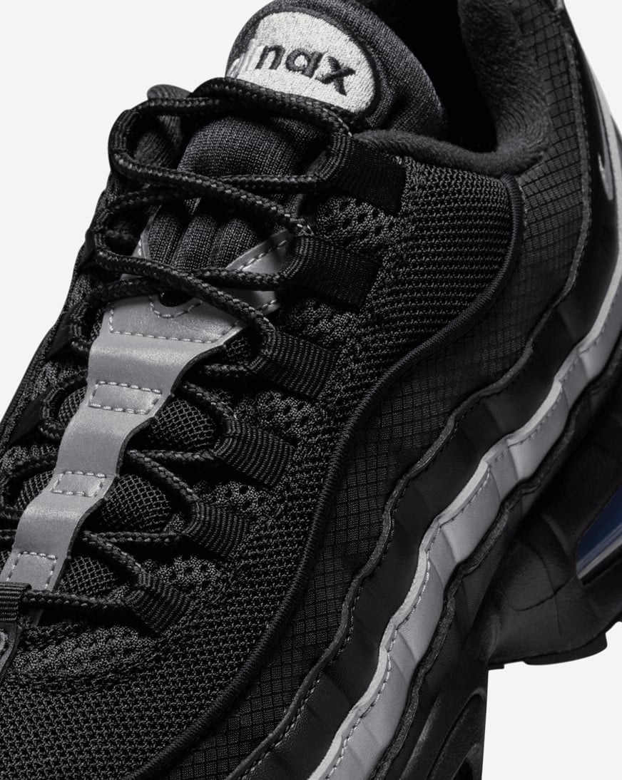 美品 NIKE AIR MAX 95 ES \"ALL BLACK\" 27.5 NIKE AIR MAX 95 ESSENTIAL BLACK-BLACK-BLACK 