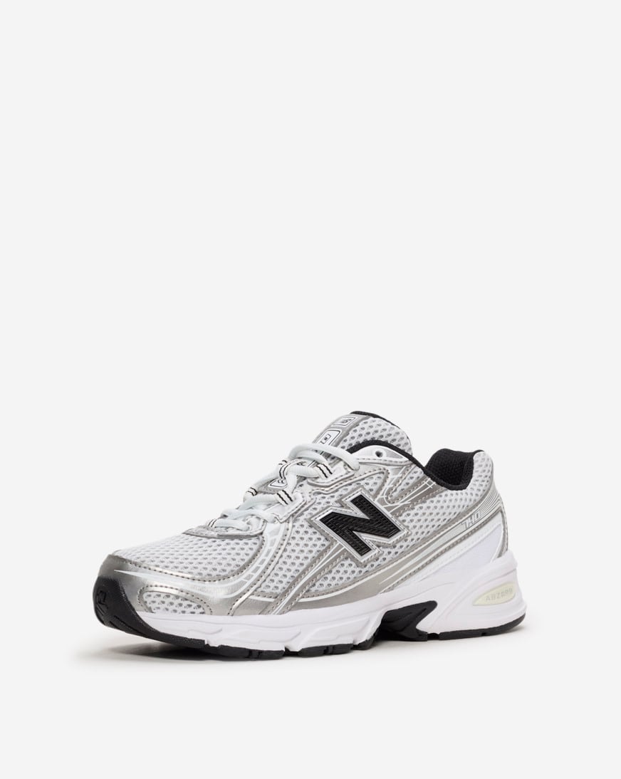 Shop New Balance Grade School 740 GR740NW white | SNIPES USA