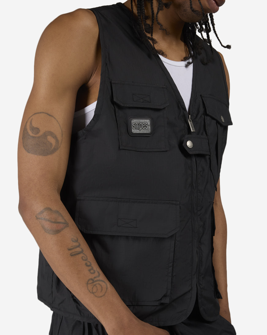 Shop SNIPES Waxed Nylon Vest SS26-MA022-001 black | SNIPES USA