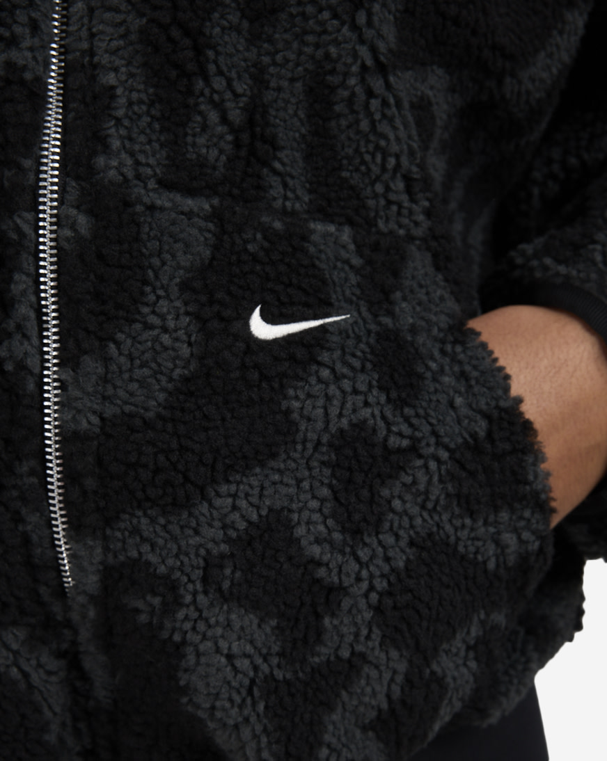 Shop Nike NSW High-Pile Fleece Jacket HV2070-010 black | SNIPES USA