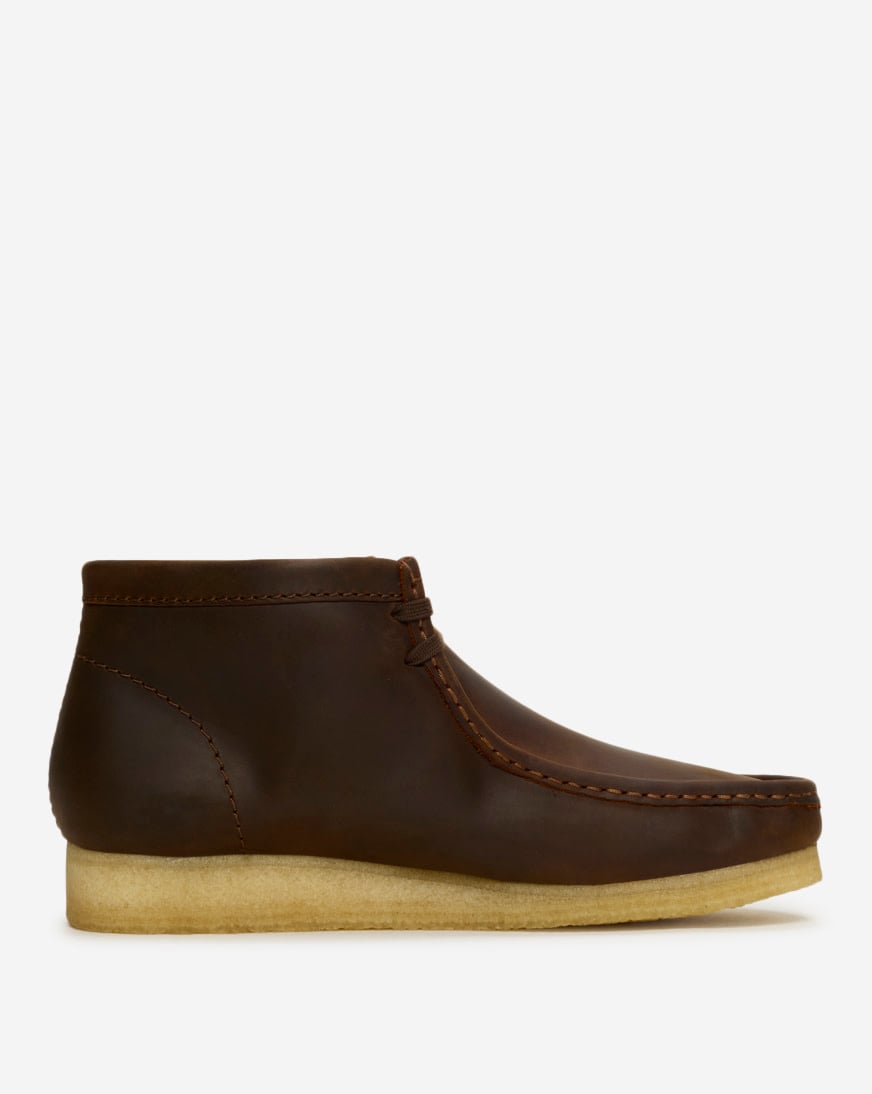 Shop Clarks Wallabee Boot 26155513 beige | SNIPES USA