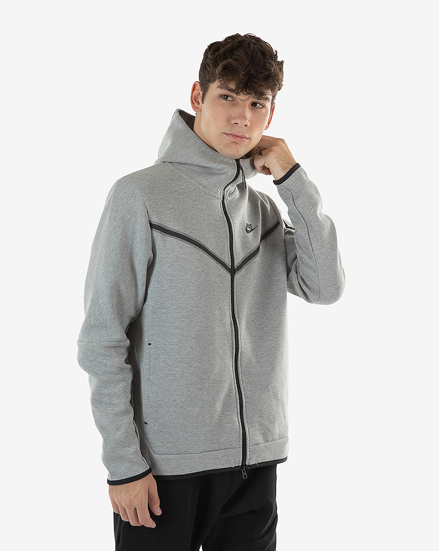 snipes nike tech fleece
