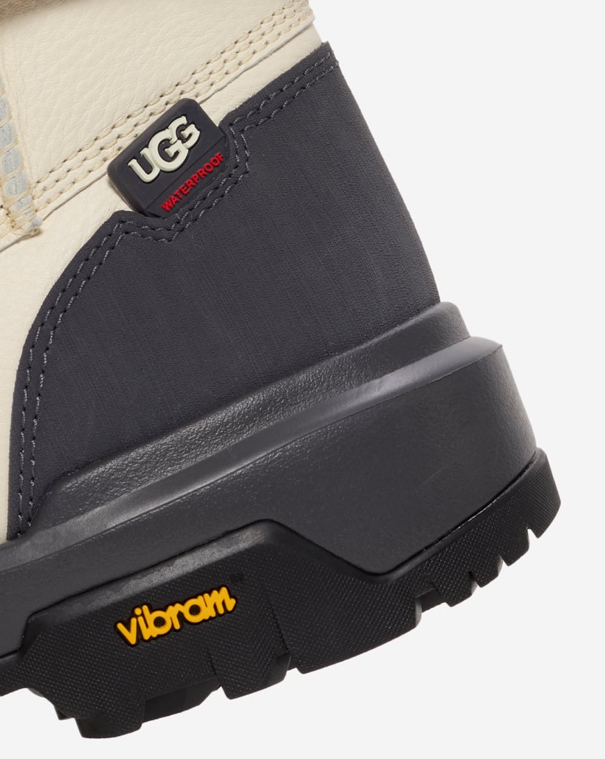 Shop UGG Adirondack Boot XXV 1170591PLST cream | SNIPES USA